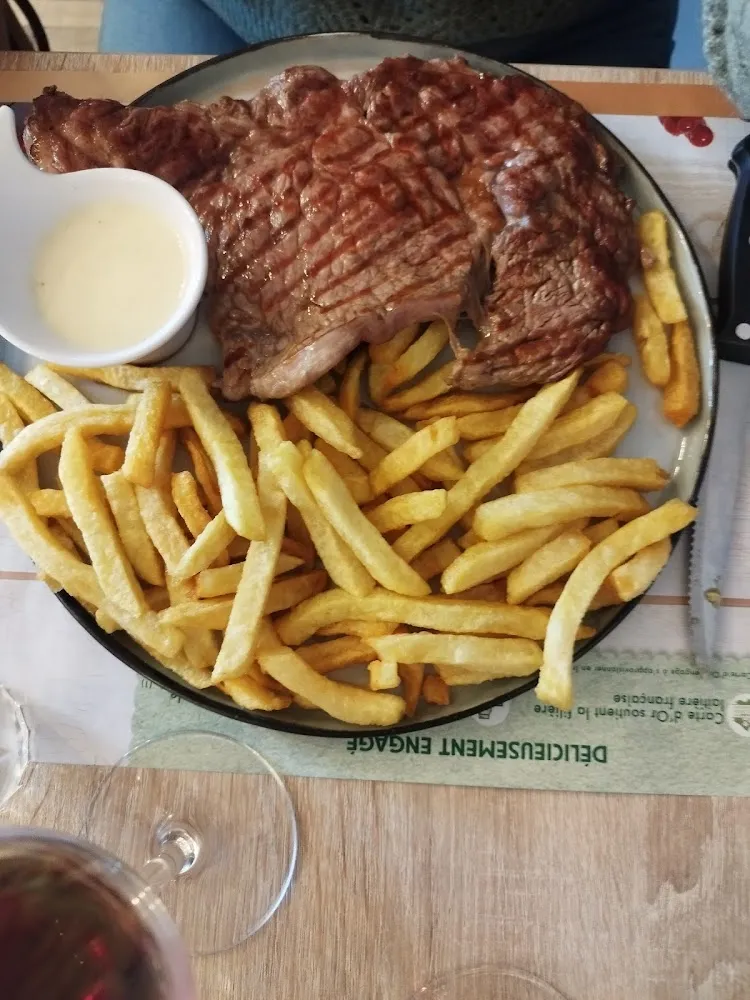 Entrecôte Frites Maison