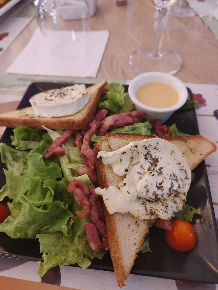 Salade de Chèvre Chaud